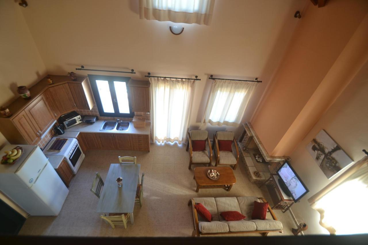 Harvest Moon Apartments Lixouri Luaran gambar